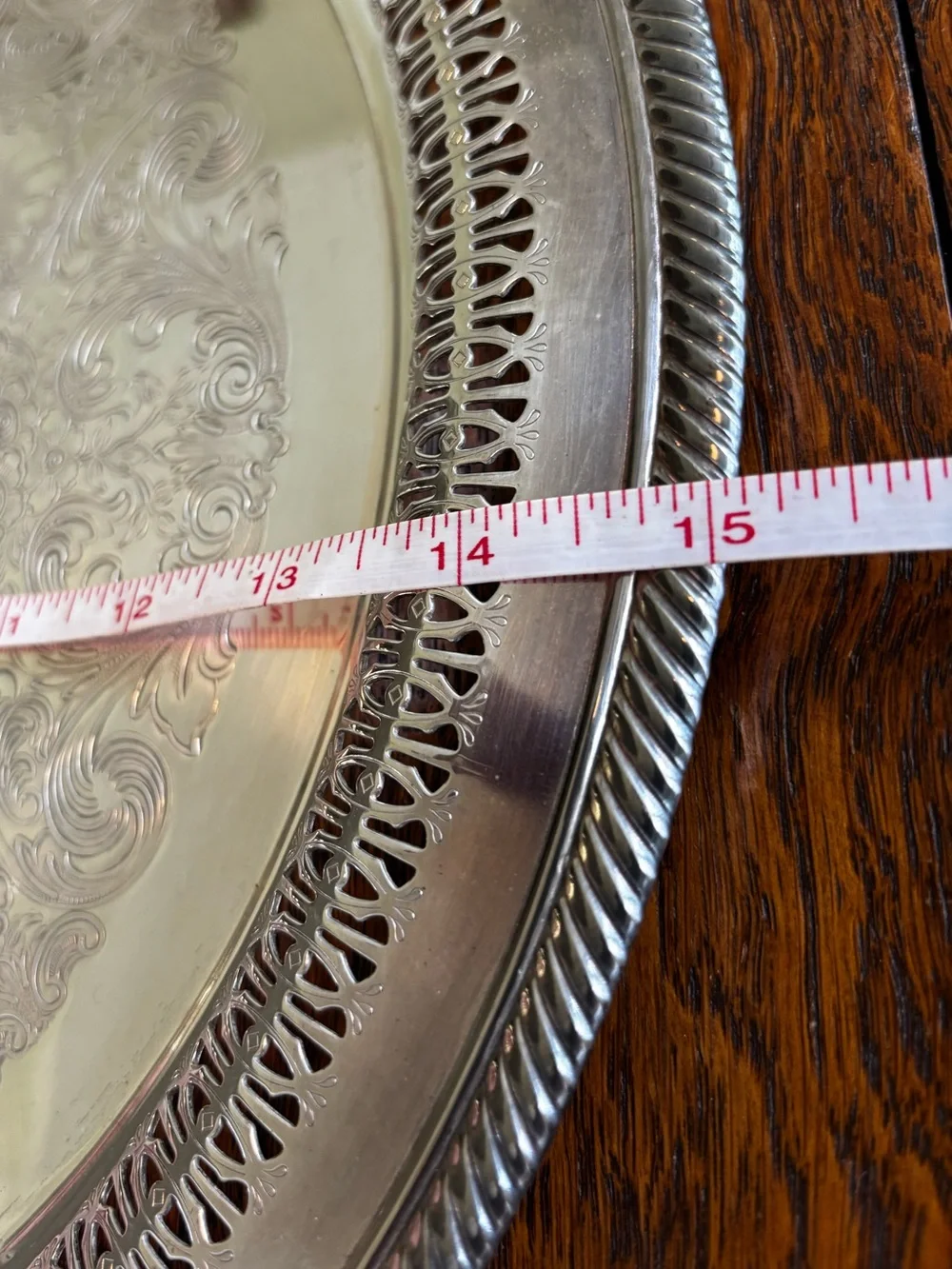 Ornate Silver Plated Platter 15” Round. Wm Rogers Vintage